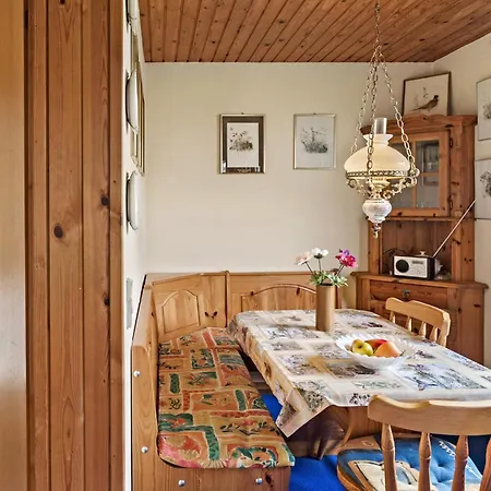 Amazing In Rdby With Kitchen *